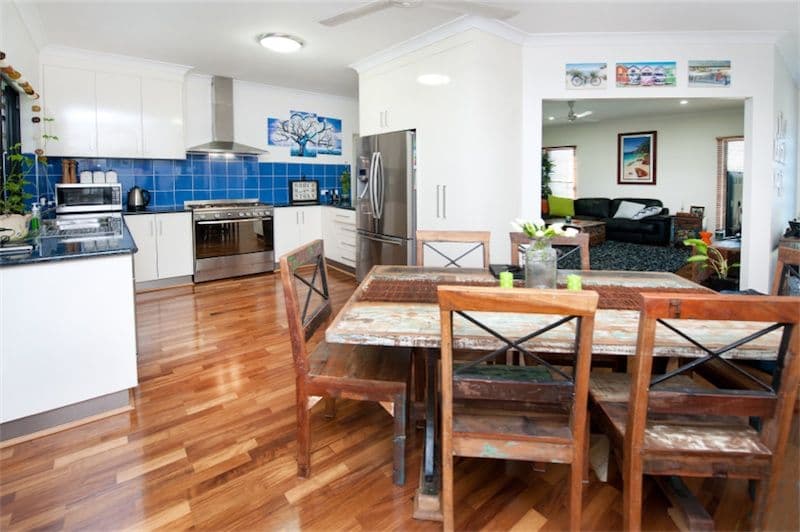 3 Holts Road, BEACONSFIELD QLD 4740, Beaconsfield - Thumbnail 4