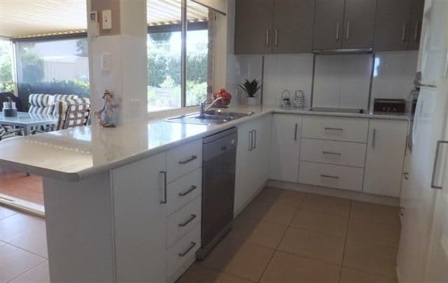 36 Smythe Drive, HIGHFIELDS QLD 4352, Highfields - Thumbnail 3