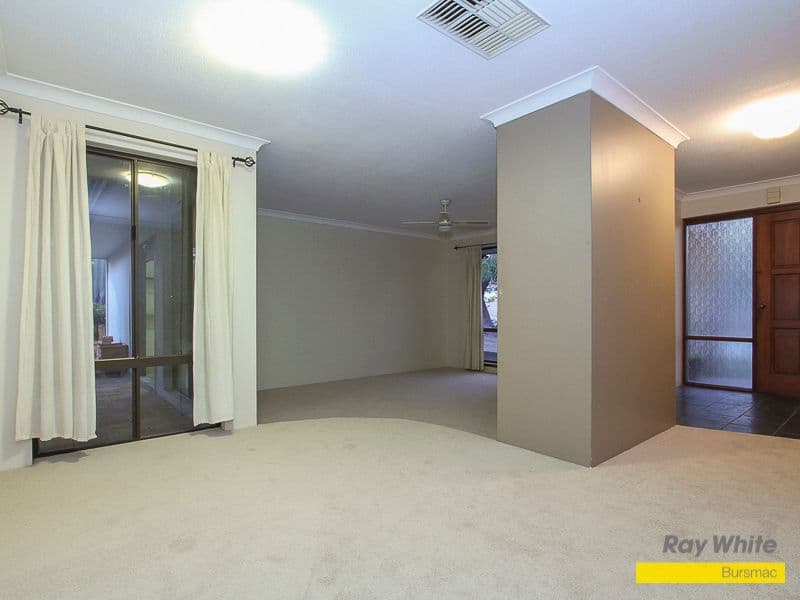 19 Glenbrook Drive, BALLAJURA WA 6066, Ballajura - Thumbnail 5