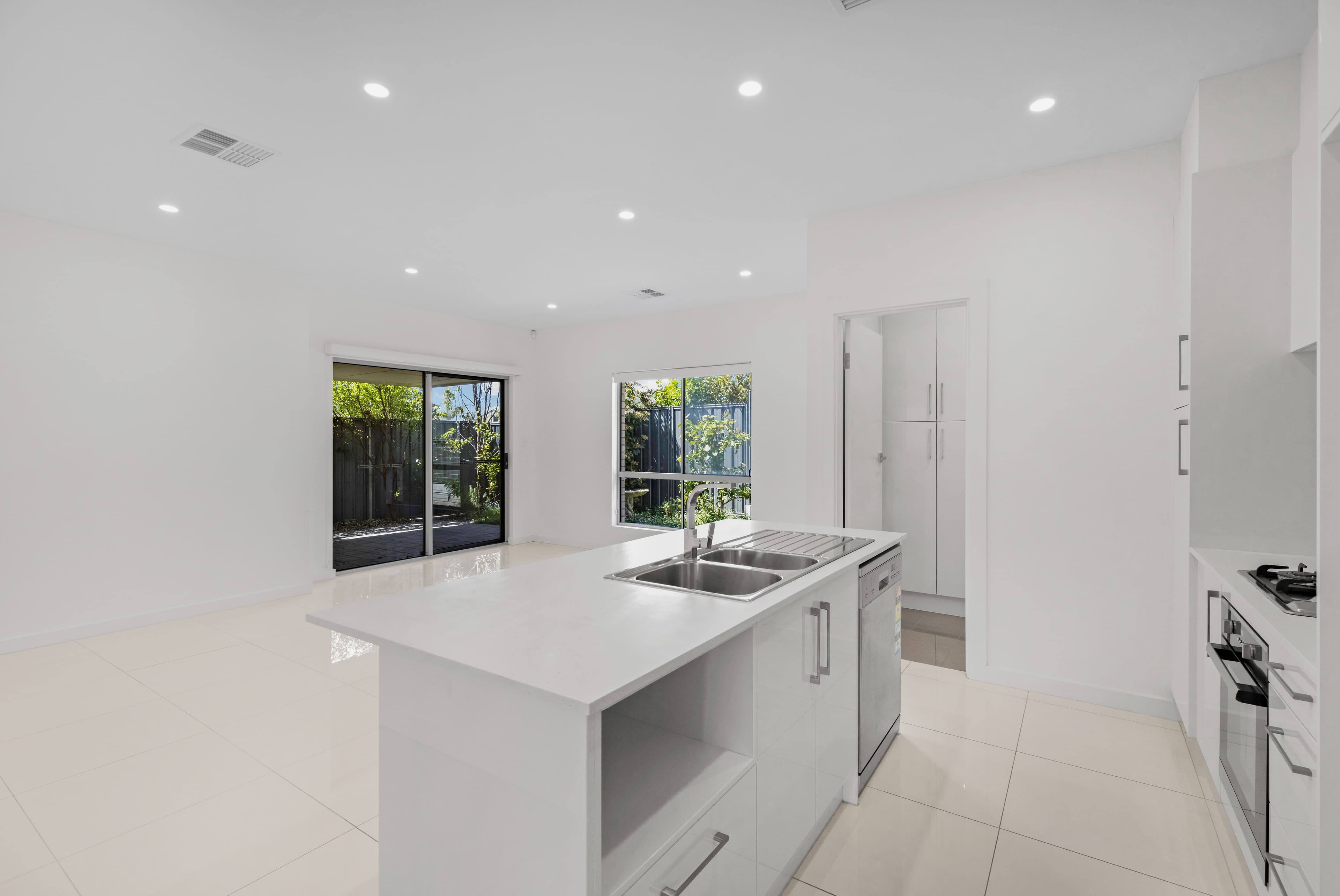 15C Scarborough Terrace, Dover Gardens SA 5048, Dover Gardens - Thumbnail 5