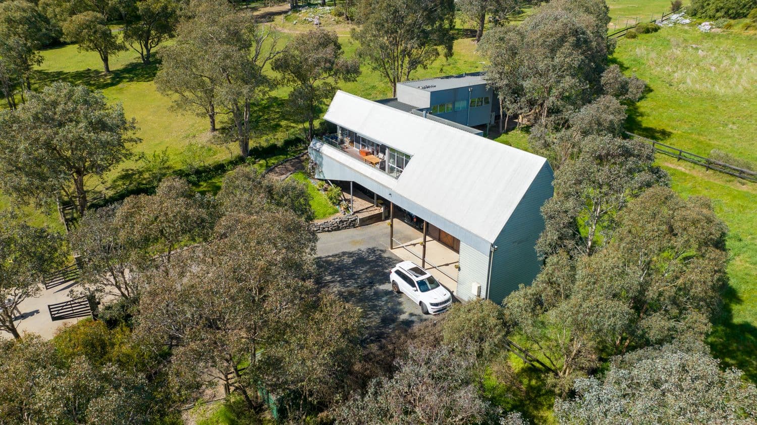 118 Perversi Avenue, Diamond Creek VIC 3089, Diamond Creek - Thumbnail 3