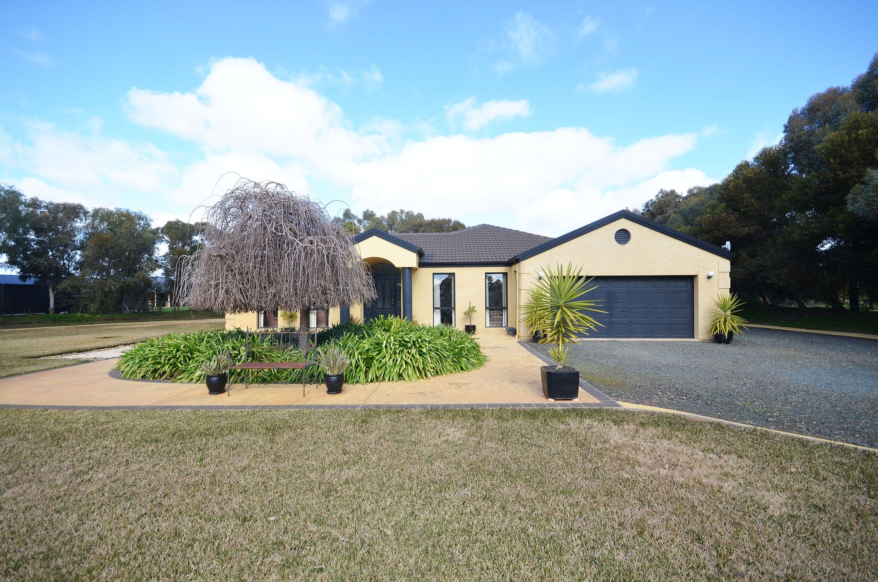 90 Scott Road, Echuca VIC 3564, Echuca - Image 1
