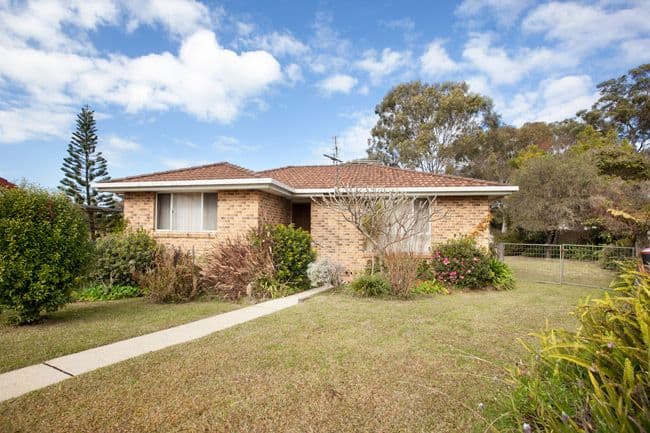 28 Stringer Street, NAMBUCCA HEADS NSW 2448, Nambucca Heads - Image 1