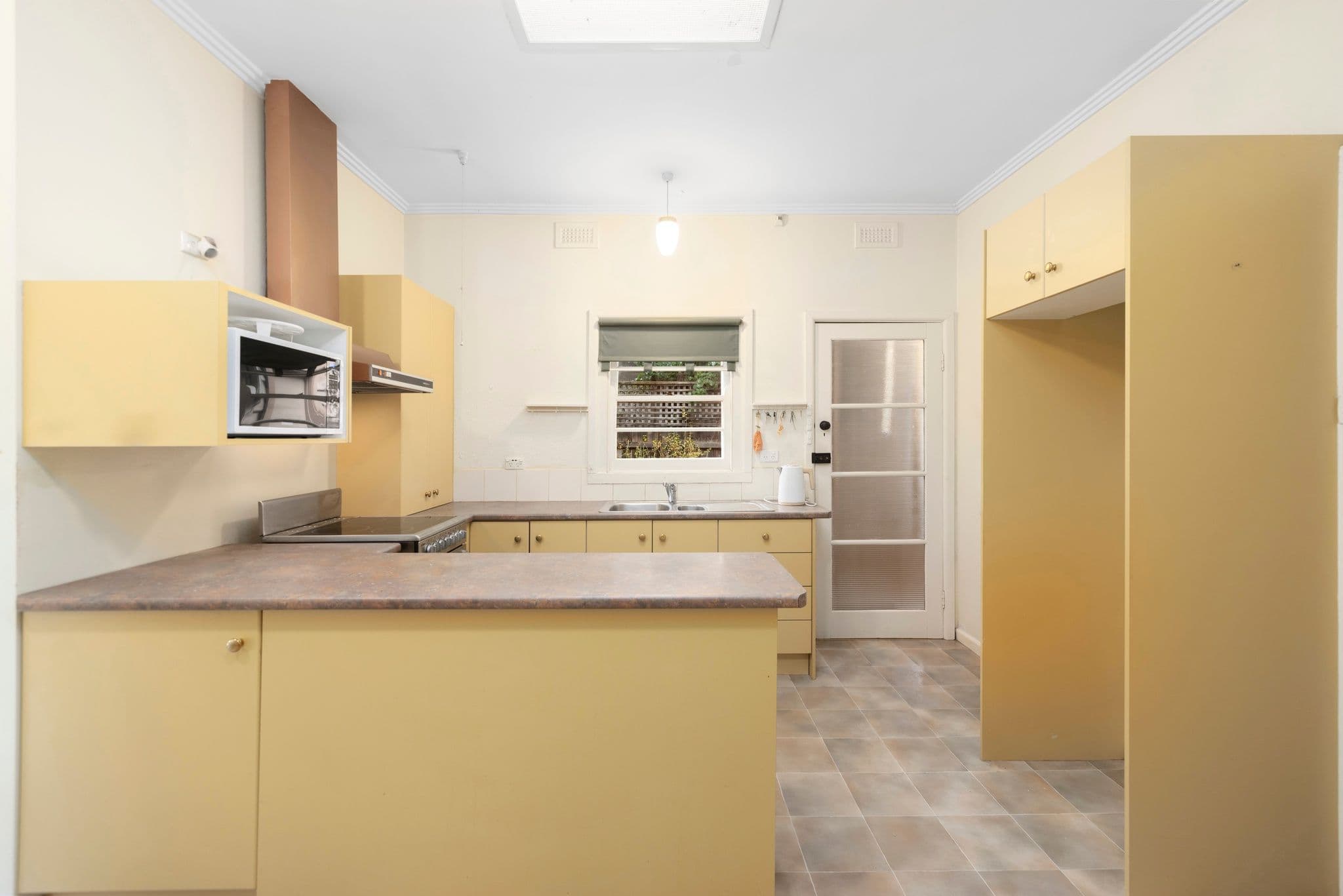 5 Gordon Street, Beaumaris VIC 3193, Beaumaris - Thumbnail 4
