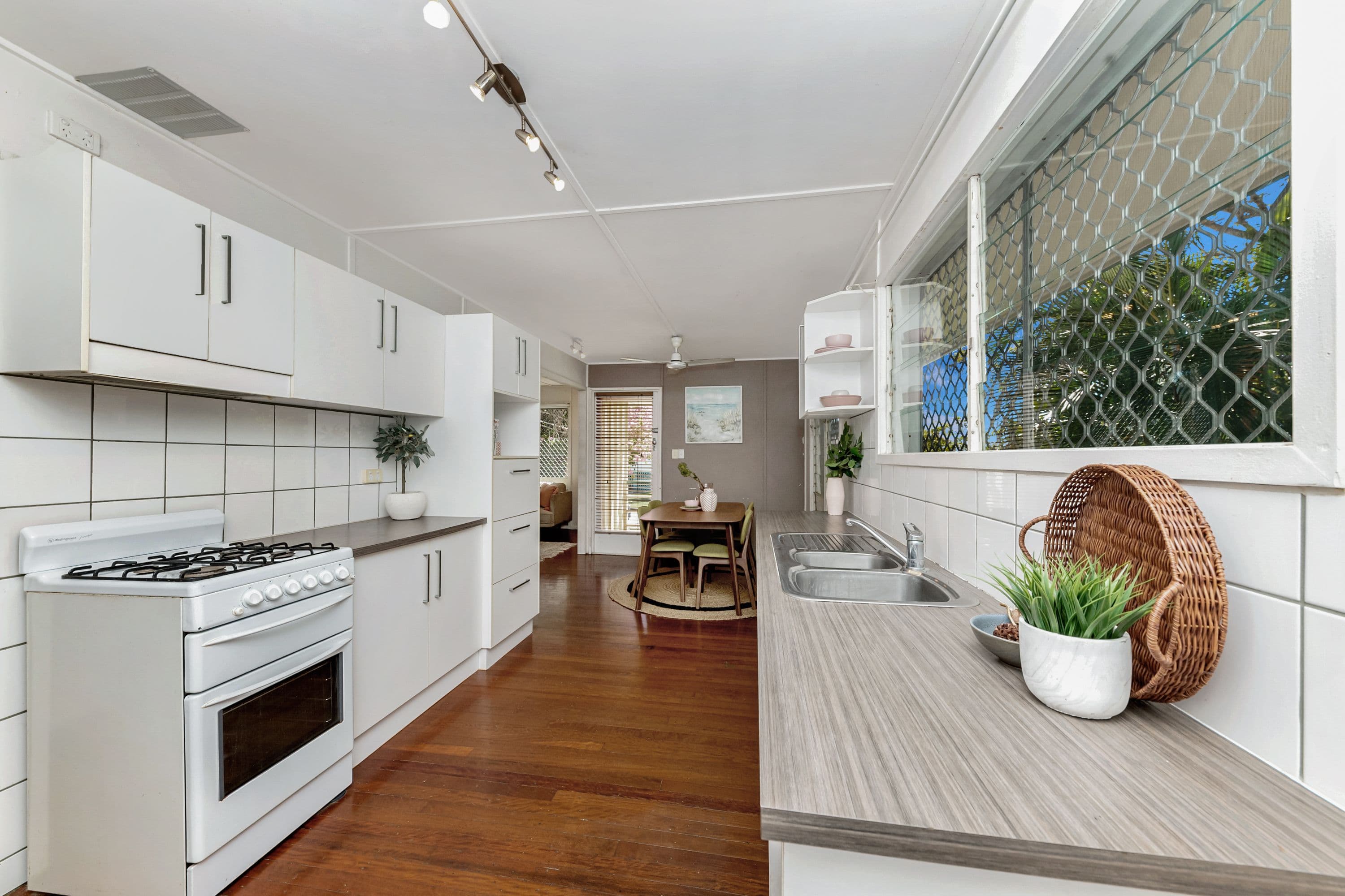 12 Clements Crescent, Vincent QLD 4814, Vincent - Thumbnail 2