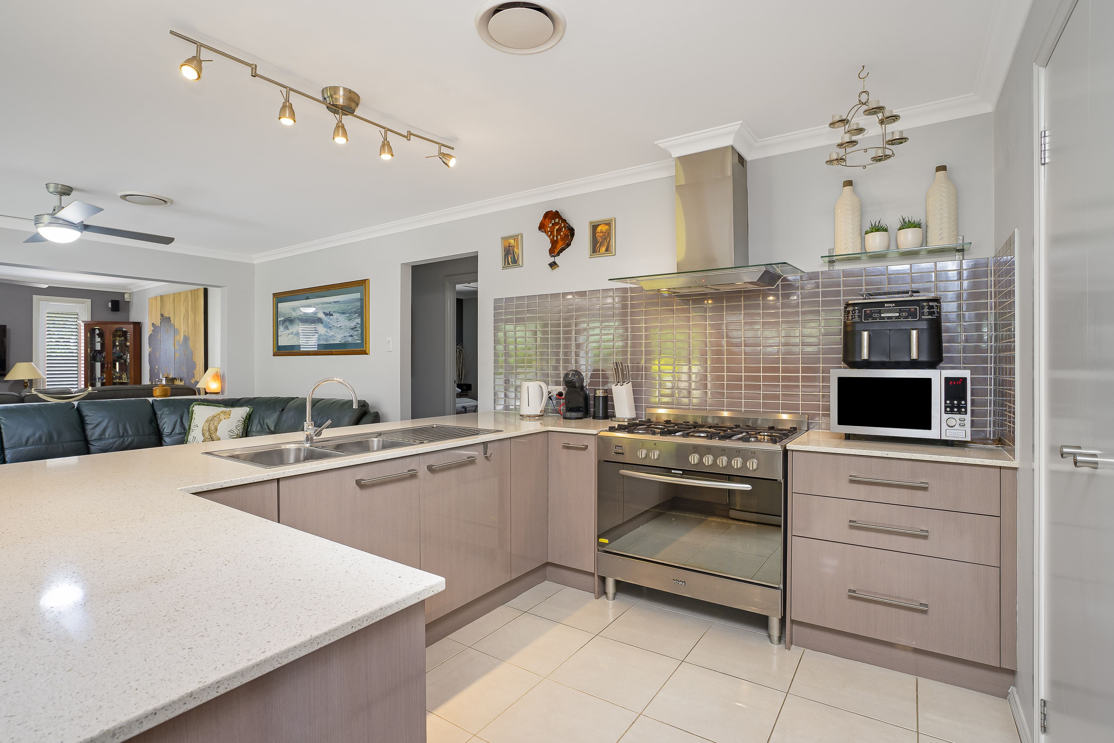40 Laurie Drive, Raworth NSW 2321, Raworth - Thumbnail 4