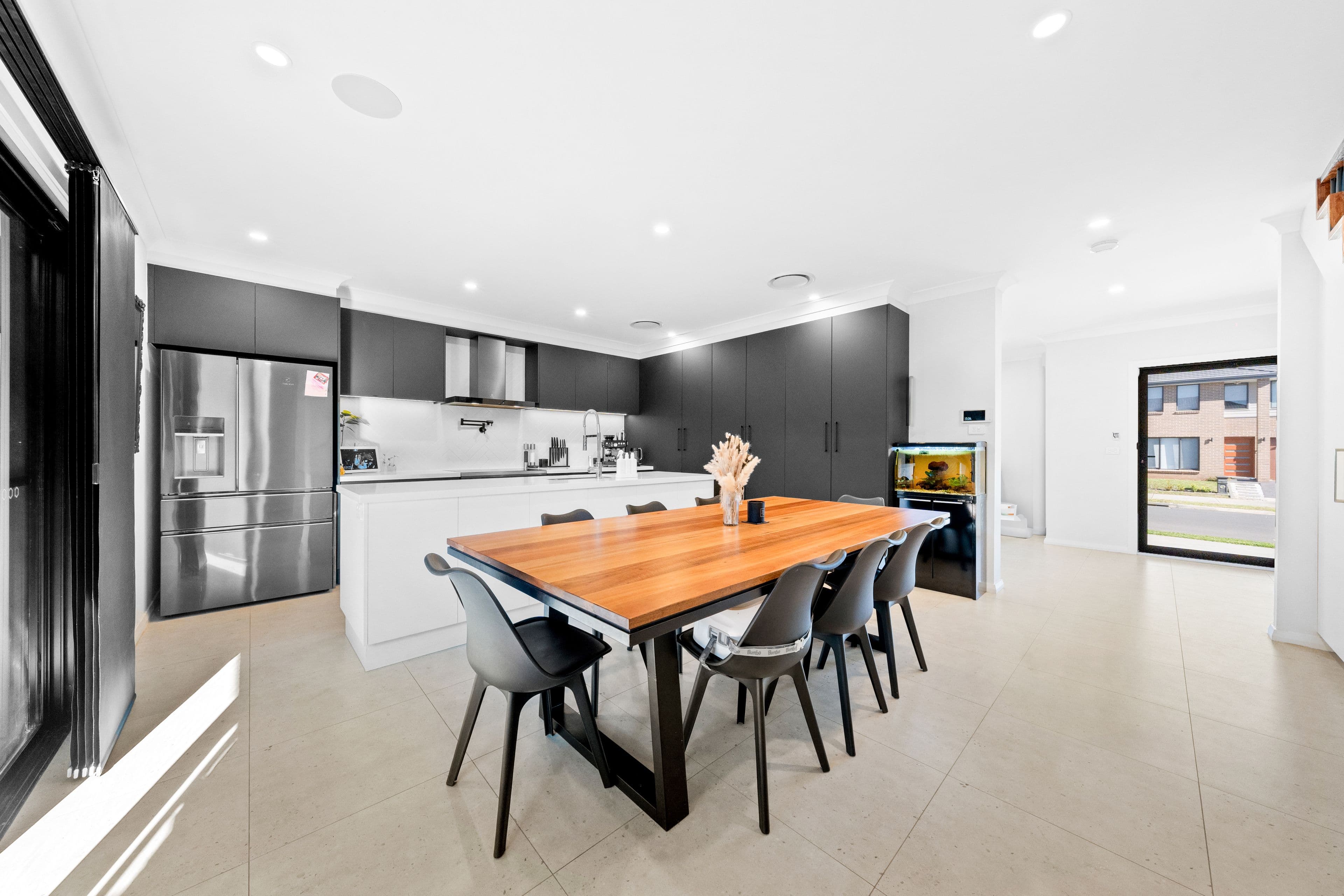 3 Sixteenth Avenue, Austral NSW 2179, Austral - Thumbnail 3