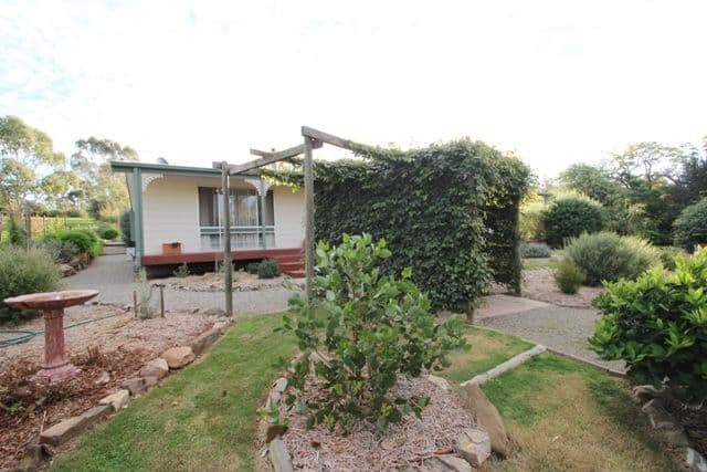 32 Commercial Road, WATERVALE SA 5452, Watervale - Thumbnail 3