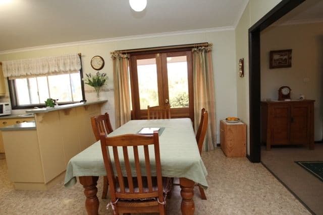32 Commercial Road, WATERVALE SA 5452, Watervale - Thumbnail 8