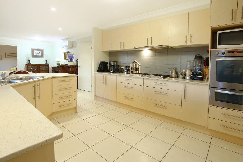 25 Sangster Crescent, Pacific Pines QLD 4211, Pacific Pines - Thumbnail 6