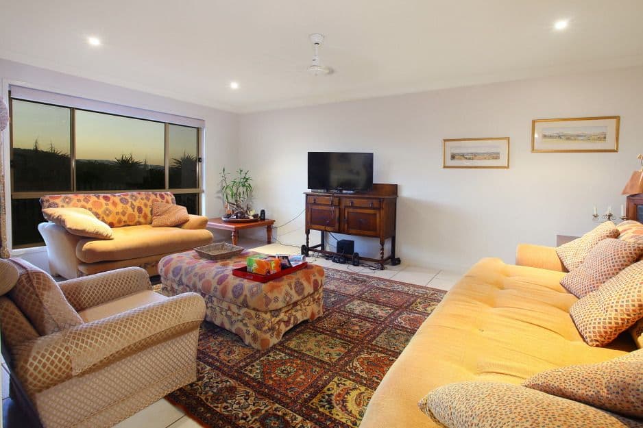 25 Sangster Crescent, Pacific Pines QLD 4211, Pacific Pines - Thumbnail 7