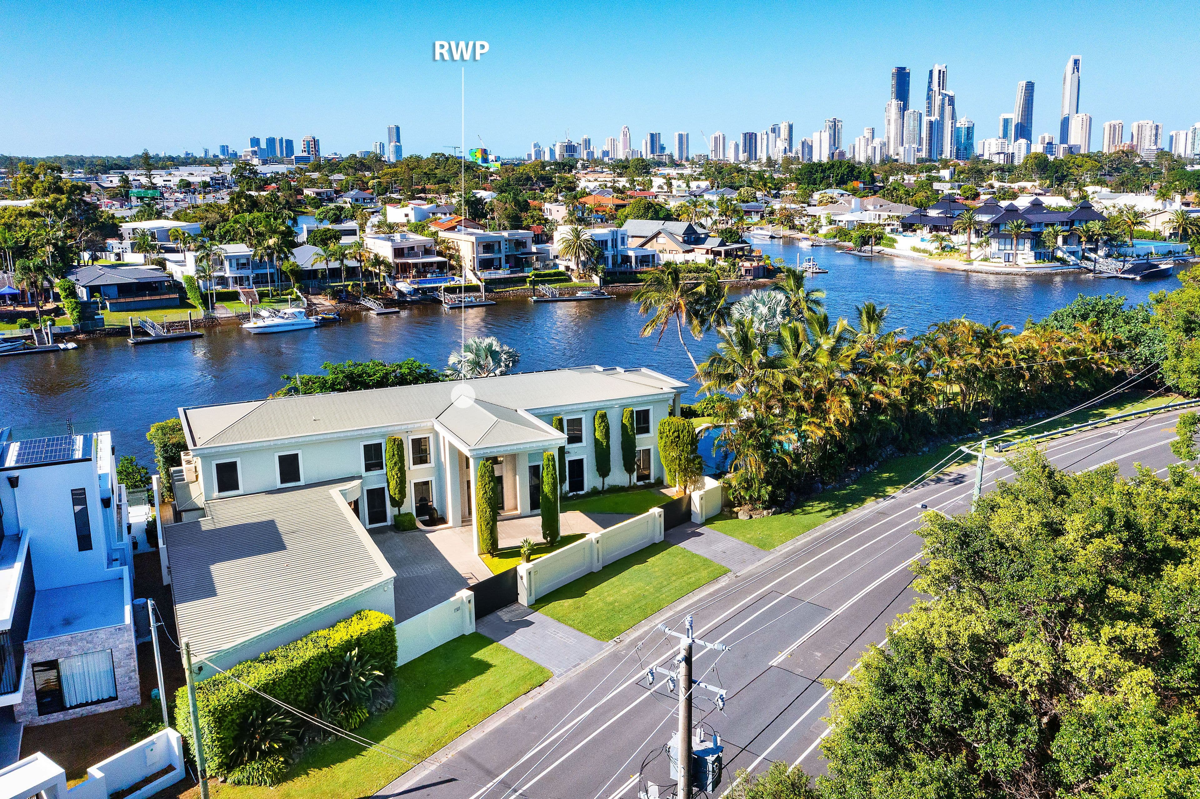 171 Monaco Street, Broadbeach Waters QLD 4218, Broadbeach Waters - Thumbnail 2