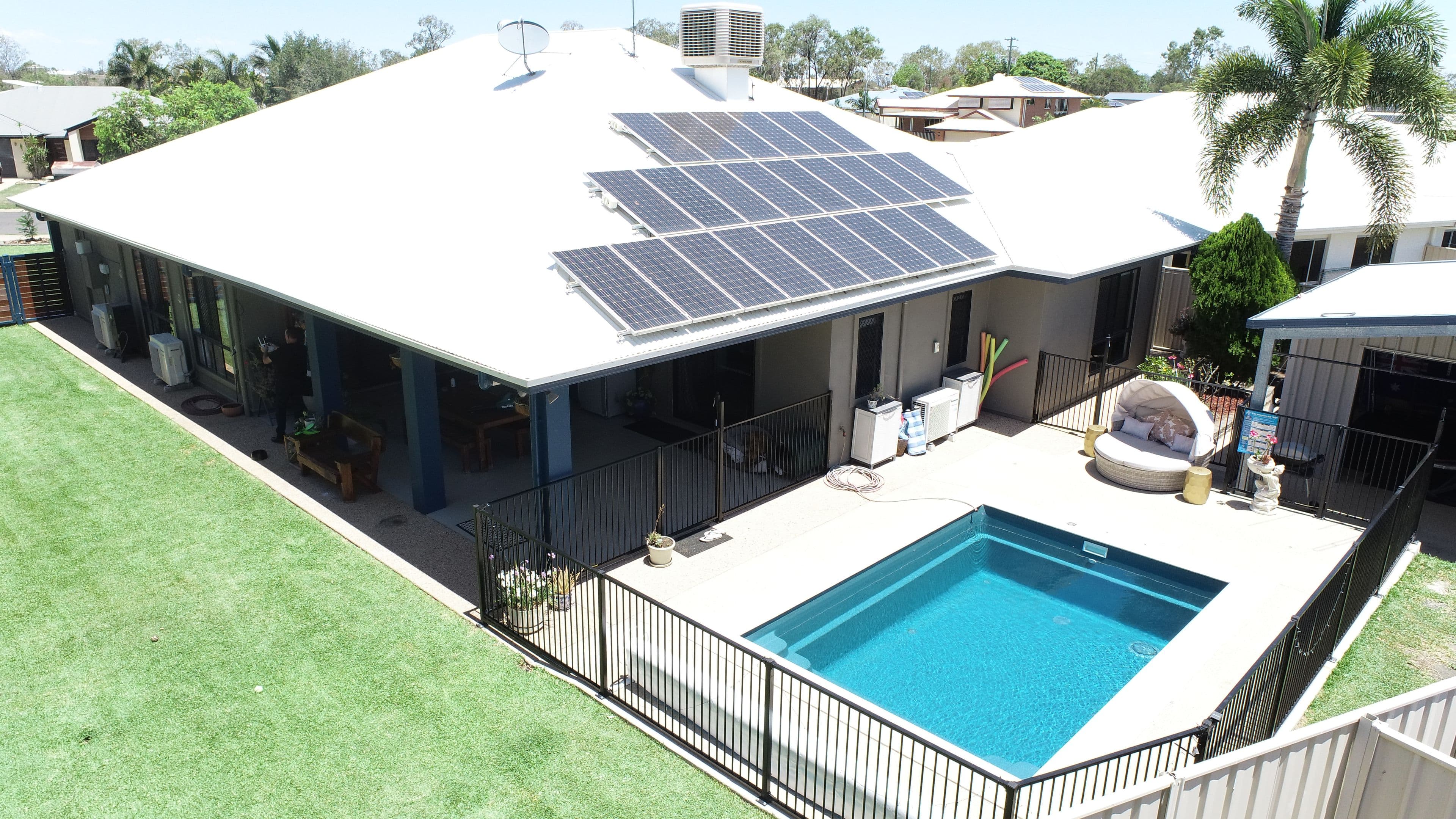 3 Coldstream Street, Emerald QLD 4720, Emerald - Thumbnail 2