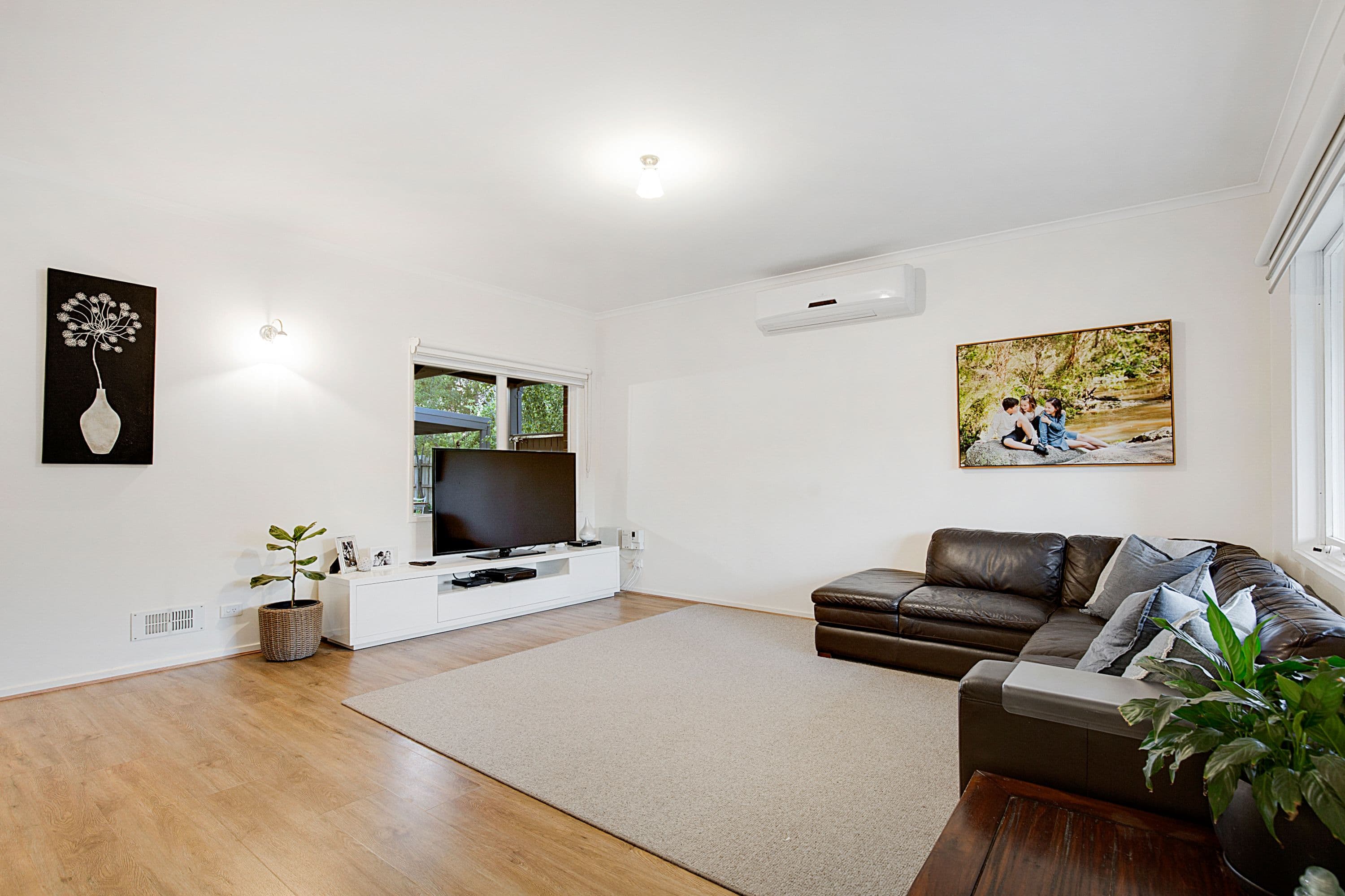 55 Raphael Crescent, Frankston VIC 3199, Frankston - Thumbnail 2