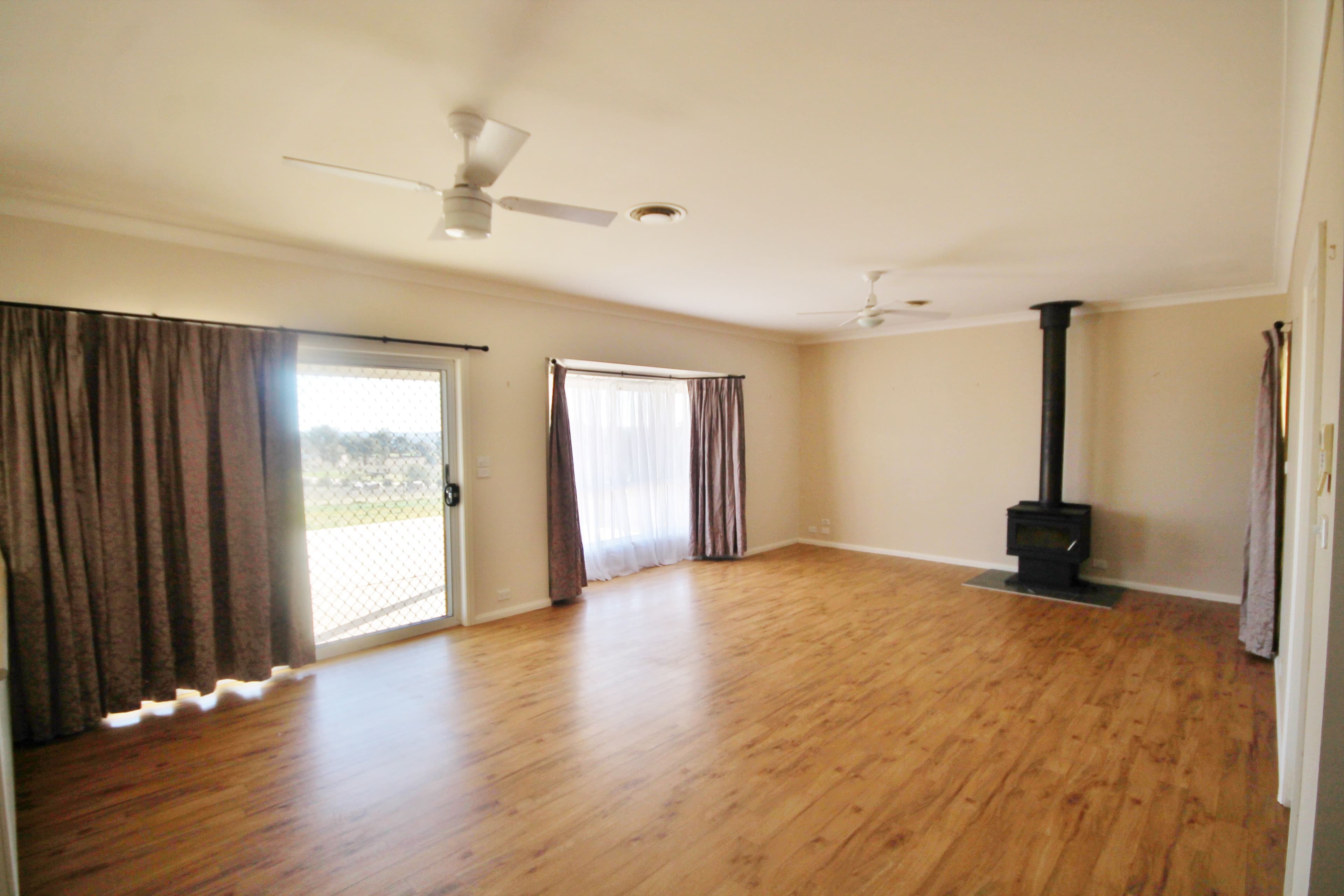 49 Old Monteagle Road, Young - Thumbnail 4
