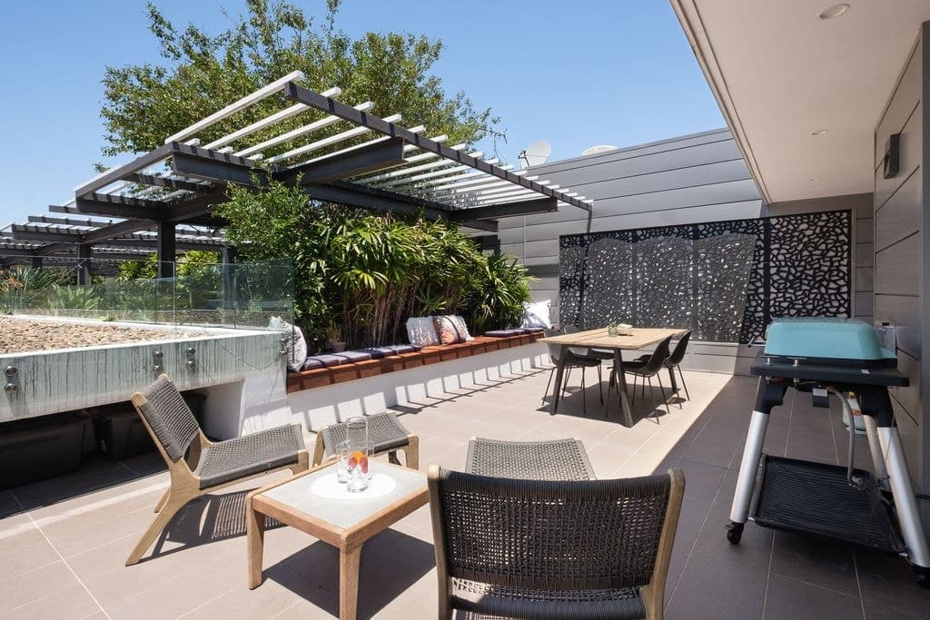 402/5 McGill Street, Lewisham - Thumbnail 3