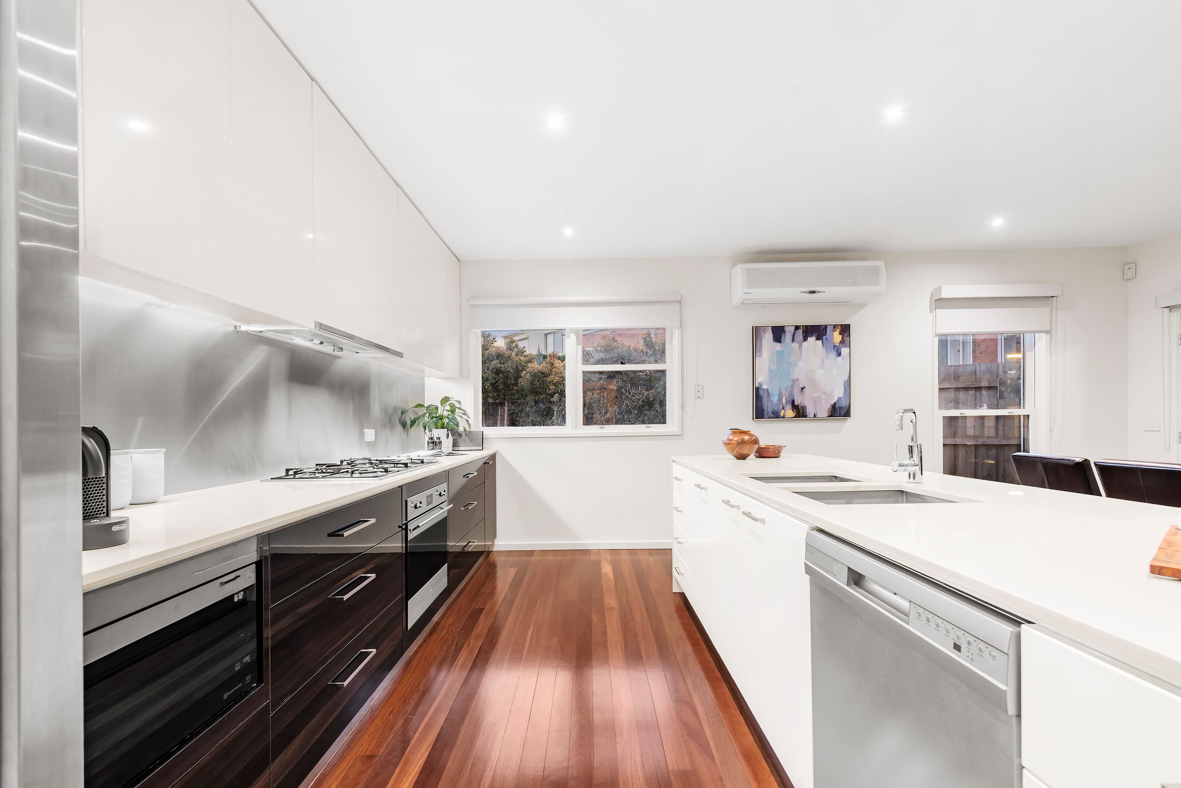 124 Stockdale Way, Mill Park VIC 3082, Mill Park - Thumbnail 2