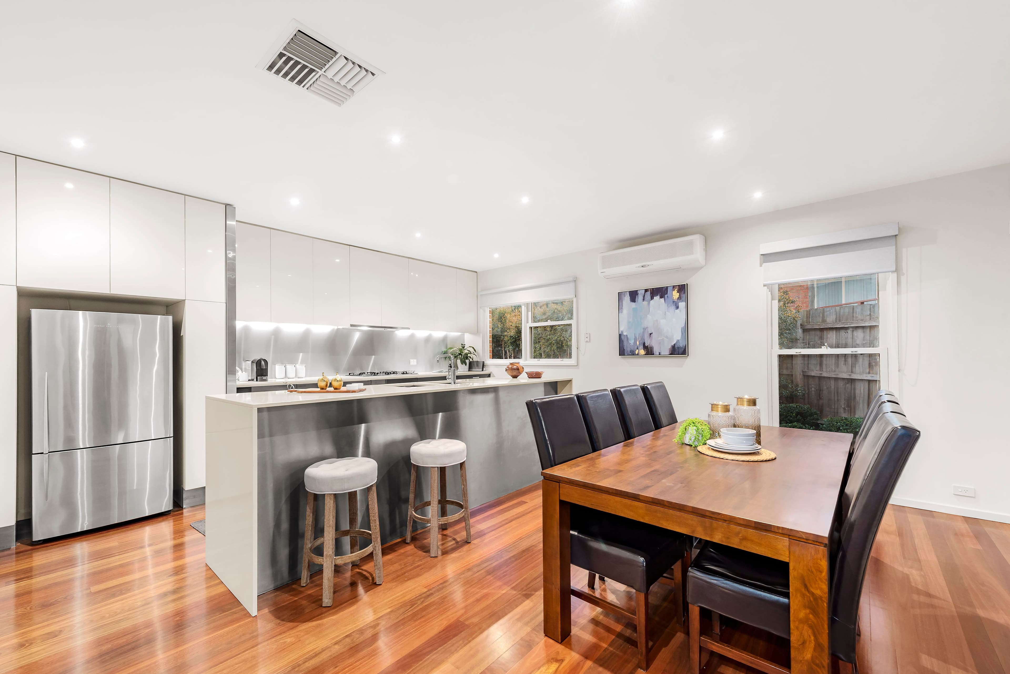 124 Stockdale Way, Mill Park VIC 3082, Mill Park - Thumbnail 3