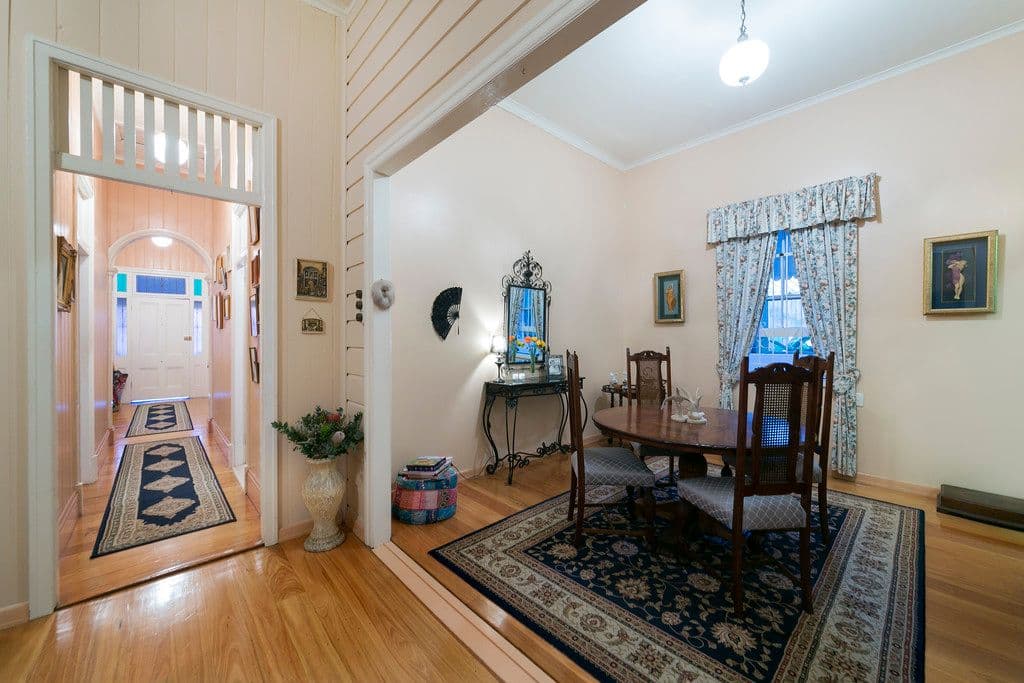 10 Lochaber Street, Dutton Park QLD 4102, Dutton Park - Thumbnail 2