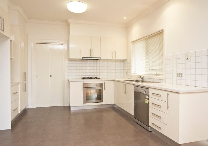 257 Lower Plenty Road, ROSANNA VIC 3084, Rosanna - Thumbnail 3