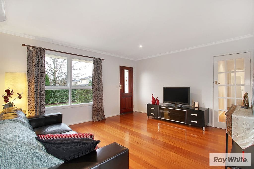 10 LEIGH Road, CROYDON VIC 3136, Croydon - Thumbnail 2