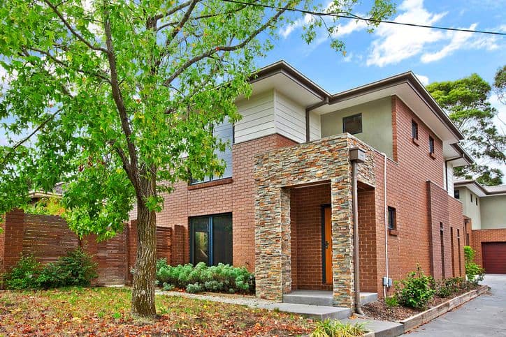 18 Thea Grove, DONCASTER EAST VIC 3109, Doncaster East - Image 1
