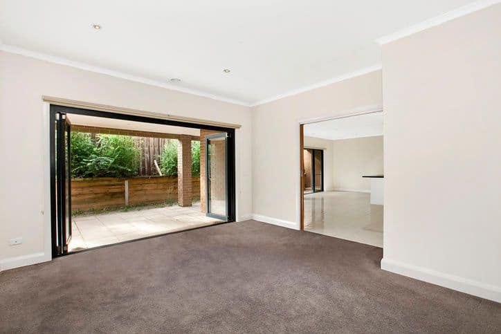 18 Thea Grove, DONCASTER EAST VIC 3109, Doncaster East - Thumbnail 6