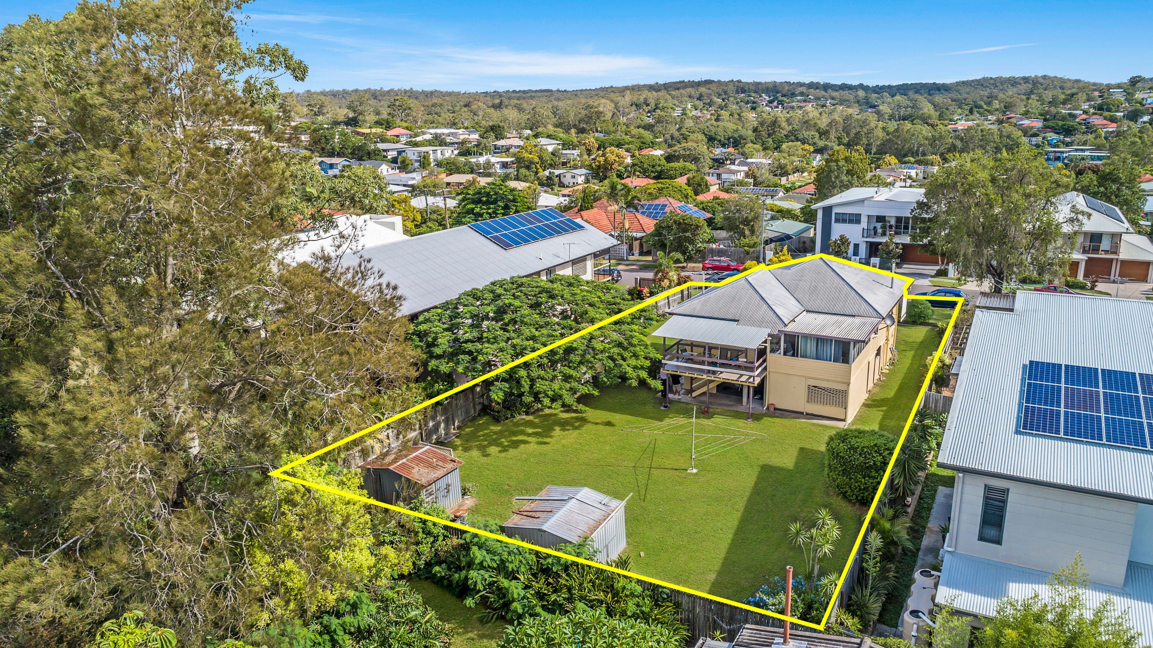 14 Dunrod Street, Holland Park West QLD 4121, Holland Park West - Thumbnail 2
