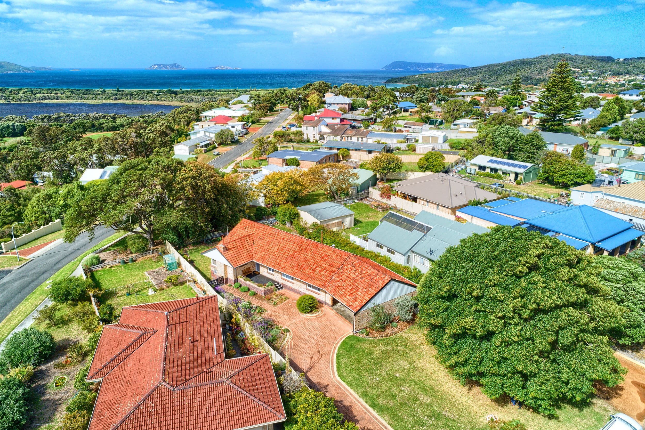 18 Greenshields Street, Mira Mar WA 6330, Mira Mar - Thumbnail 2