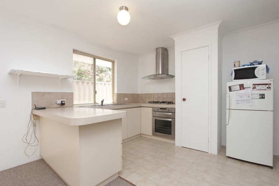 7 Ross Street, KEWDALE WA 6105, Kewdale - Thumbnail 2