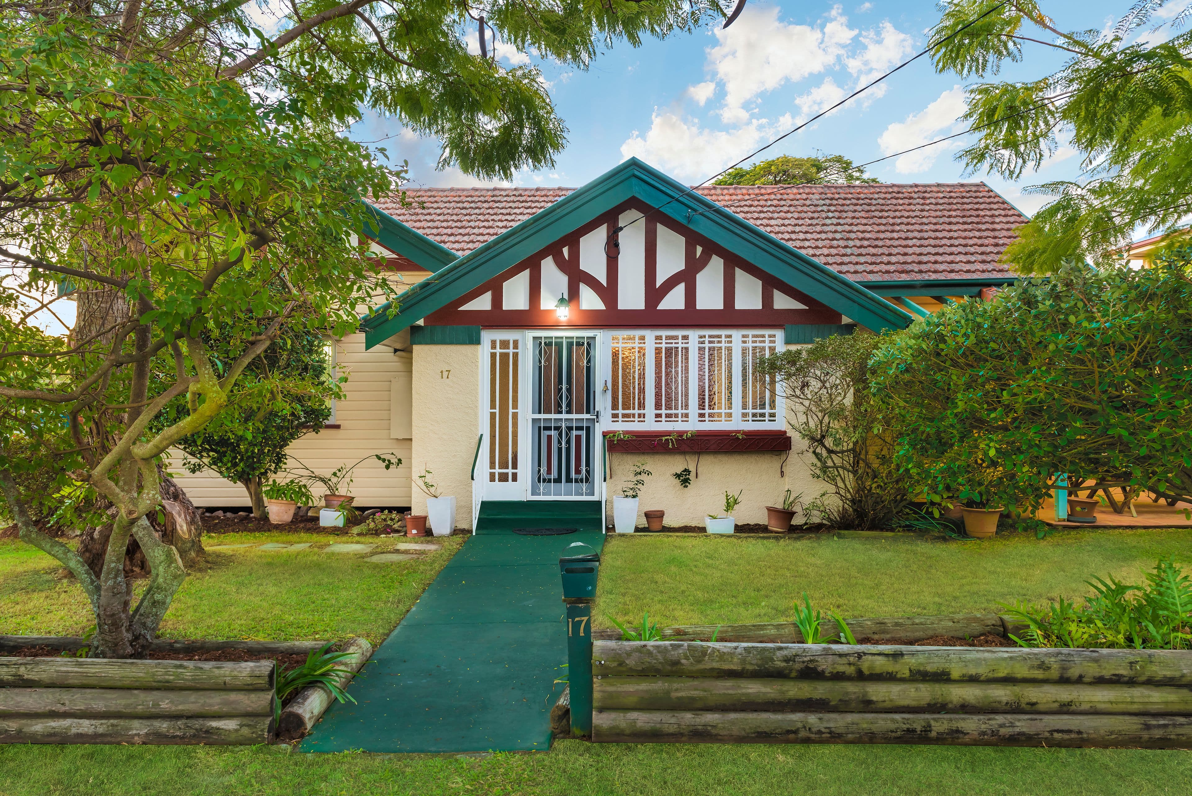 17 Maxwell Street, Clayfield QLD 4011, Clayfield - Image 1