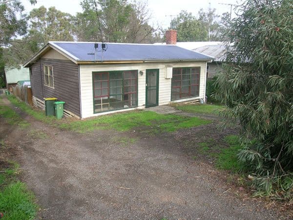 8 Broadgully Road, DIAMOND CREEK VIC 3089, Diamond Creek - Image 1
