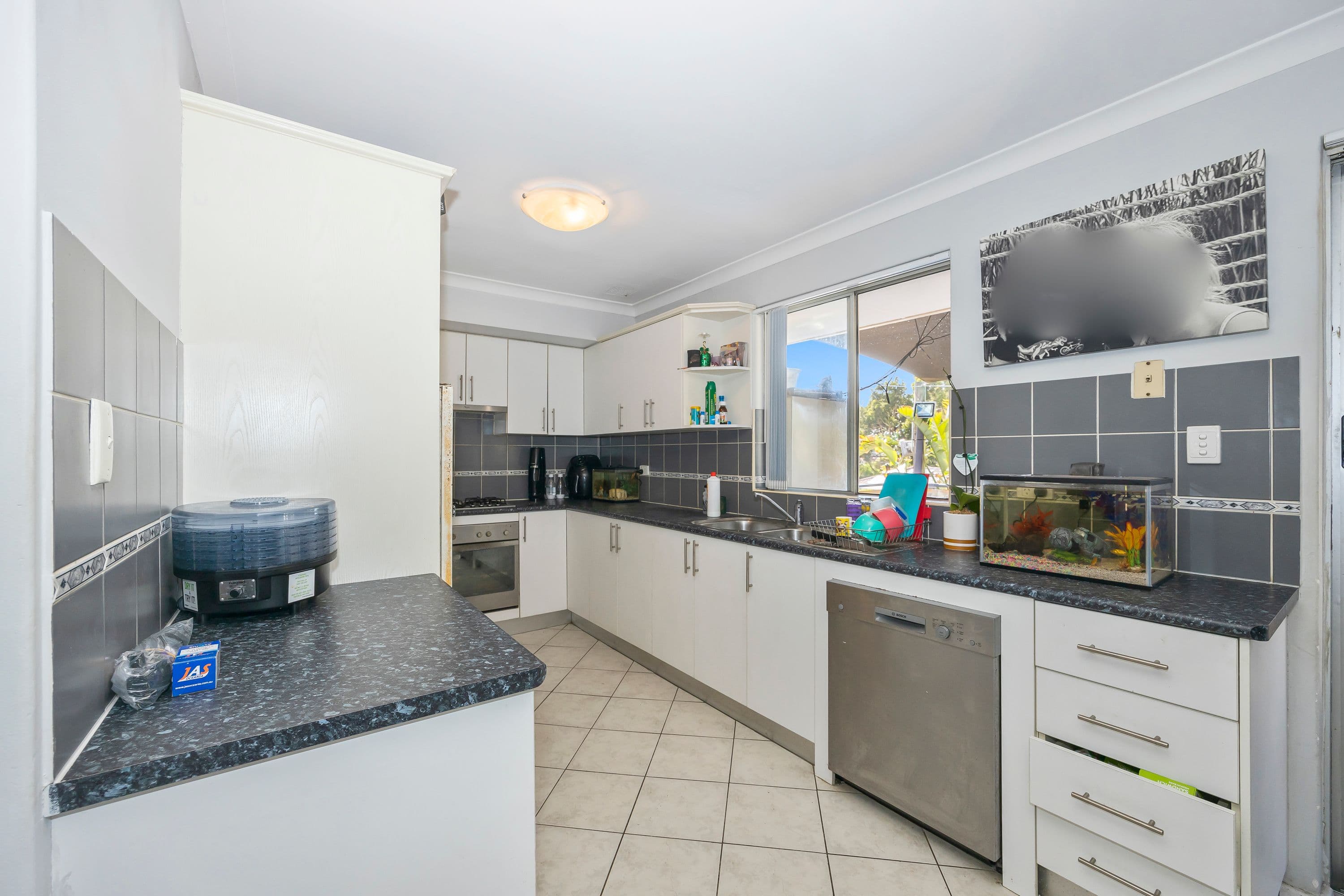 19 Seaspray Crescent, Ballajura WA 6066, Ballajura - Thumbnail 6
