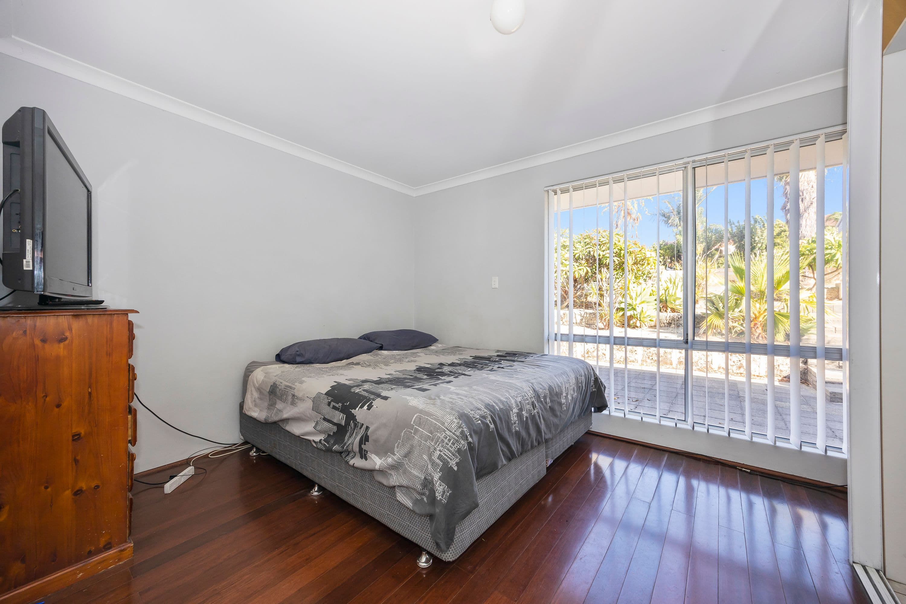19 Seaspray Crescent, Ballajura WA 6066, Ballajura - Thumbnail 8