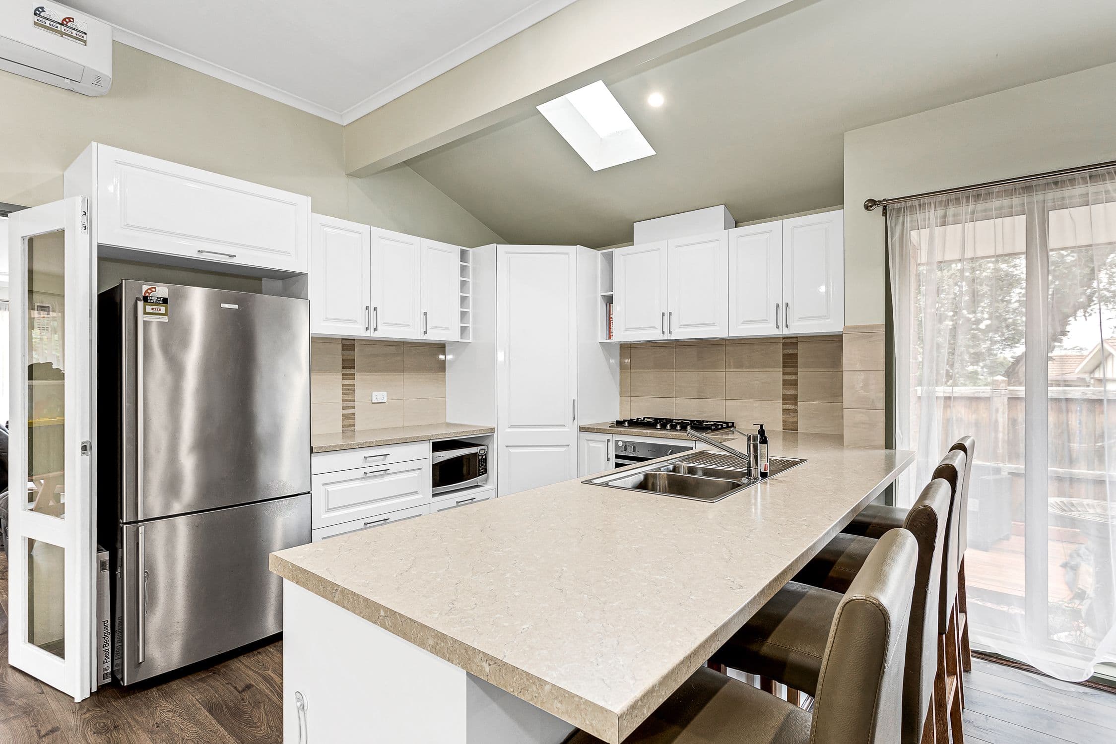 100 Landscape Drive, Mooroolbark VIC 3138, Mooroolbark - Thumbnail 3