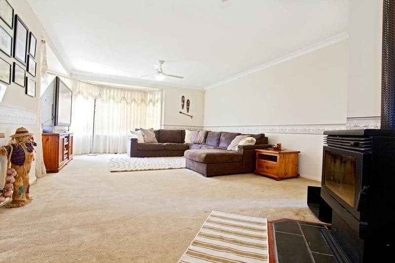 21 Nineteenth Avenue, HOXTON PARK NSW 2171, Hoxton Park - Thumbnail 2