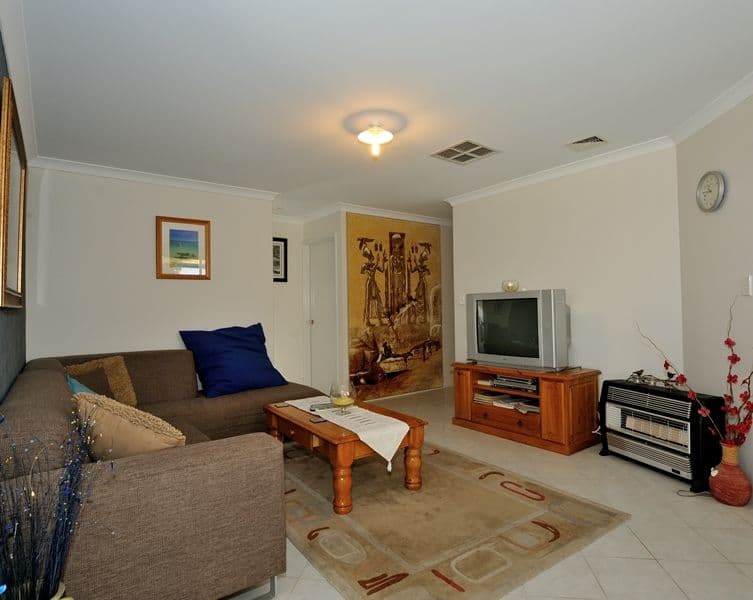 8 Norris Avenue, ROCKINGHAM WA 6168, Rockingham - Thumbnail 6