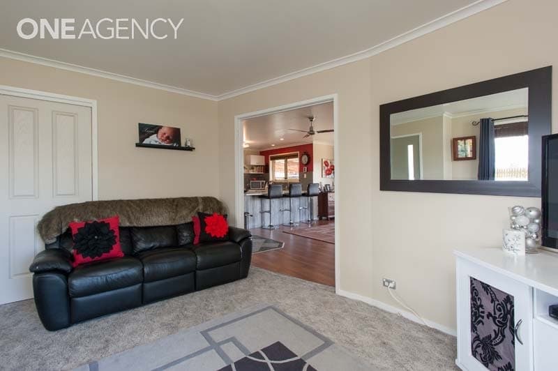 24 Waterloo Street, Westbury, Westbury - Thumbnail 3