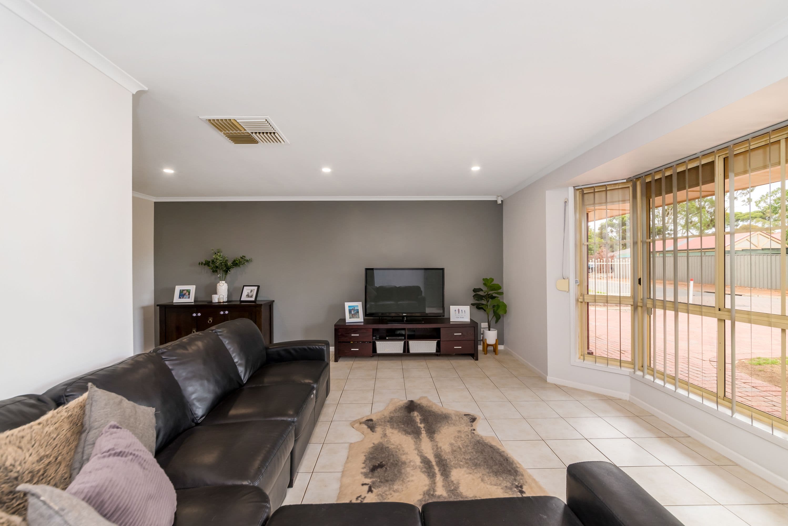 14 Cherrytree Crescent, Blakeview SA 5114, Blakeview - Thumbnail 2