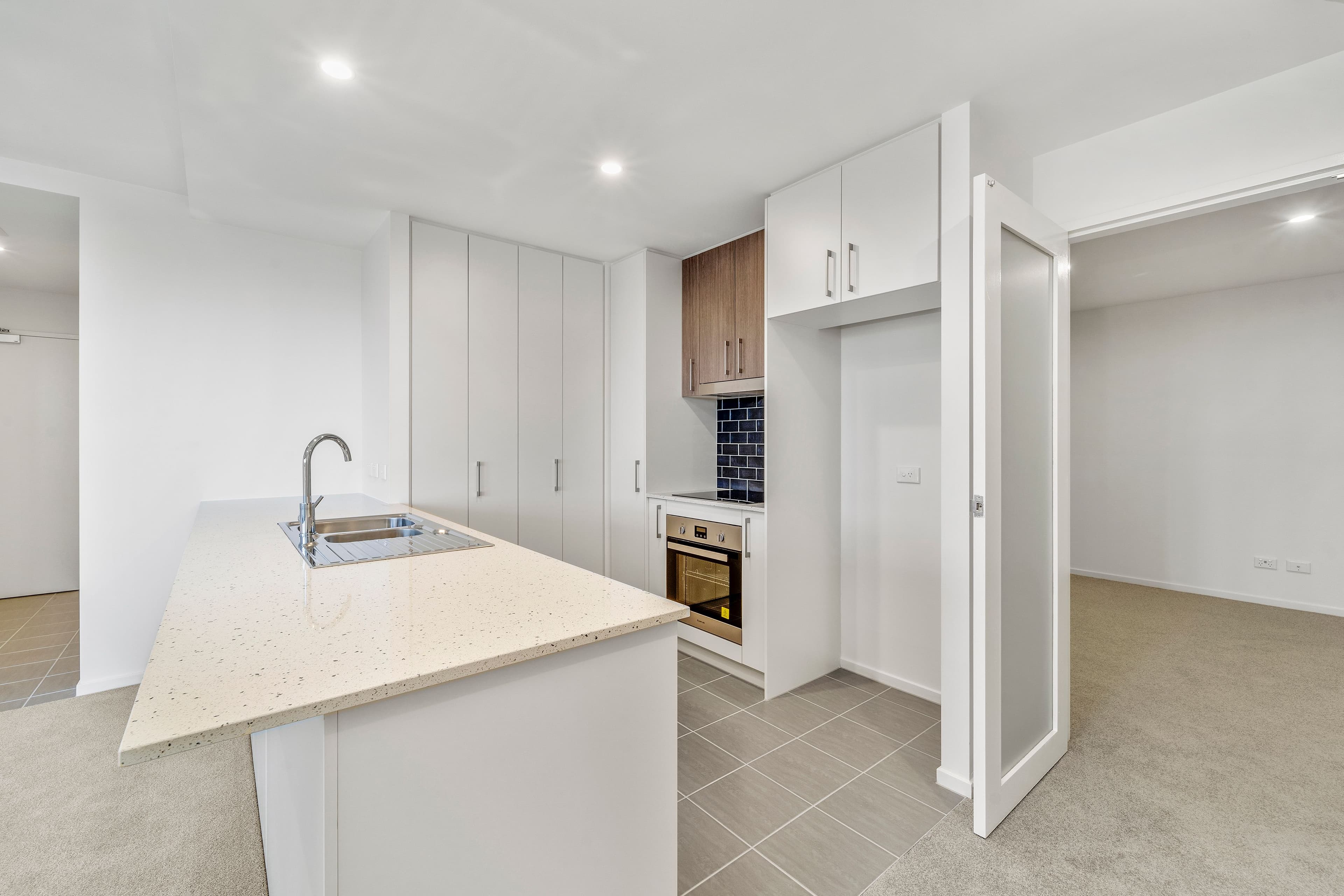 2 Hinder Street, Gungahlin ACT 2912, Gungahlin - Thumbnail 2