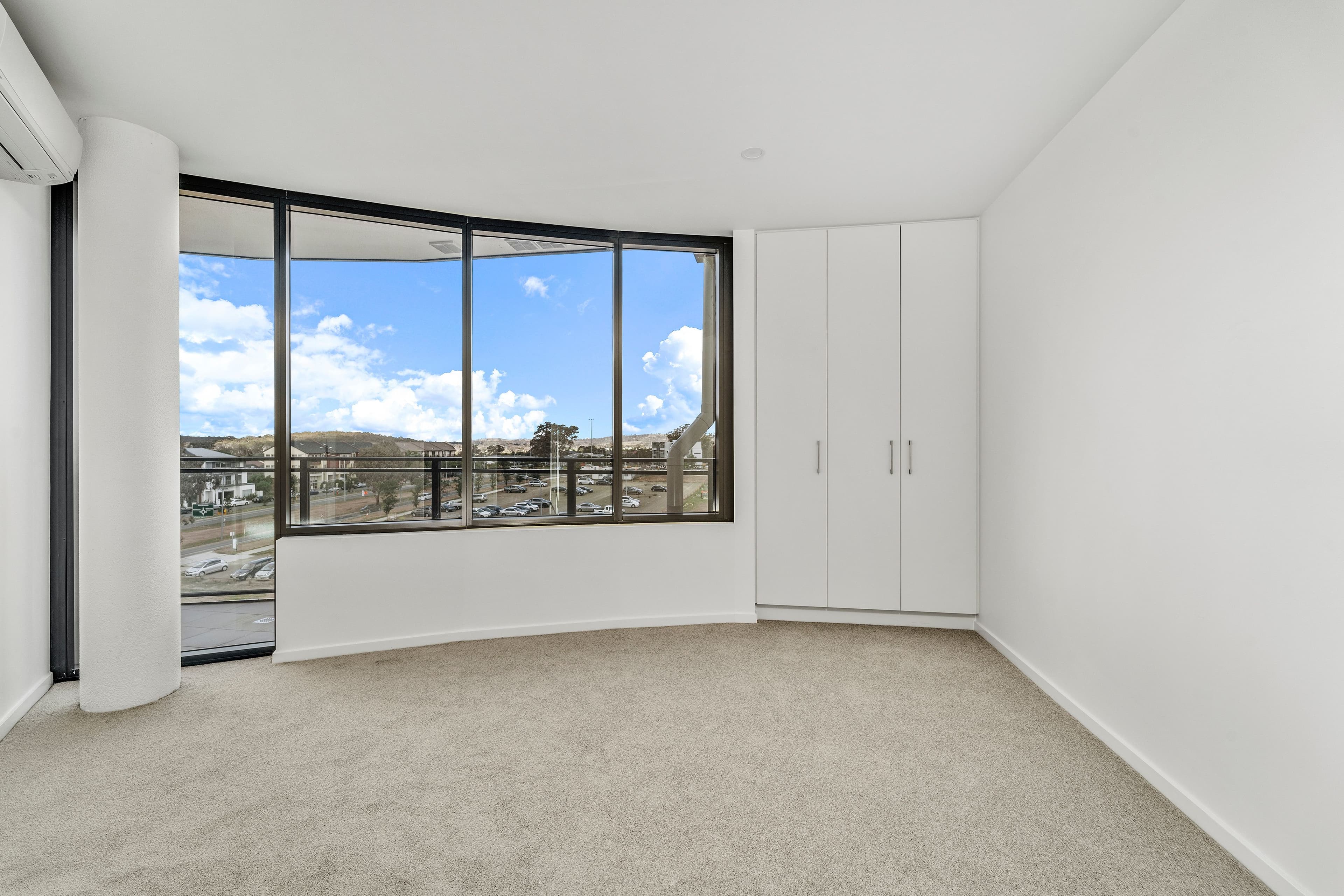 2 Hinder Street, Gungahlin ACT 2912, Gungahlin - Thumbnail 3