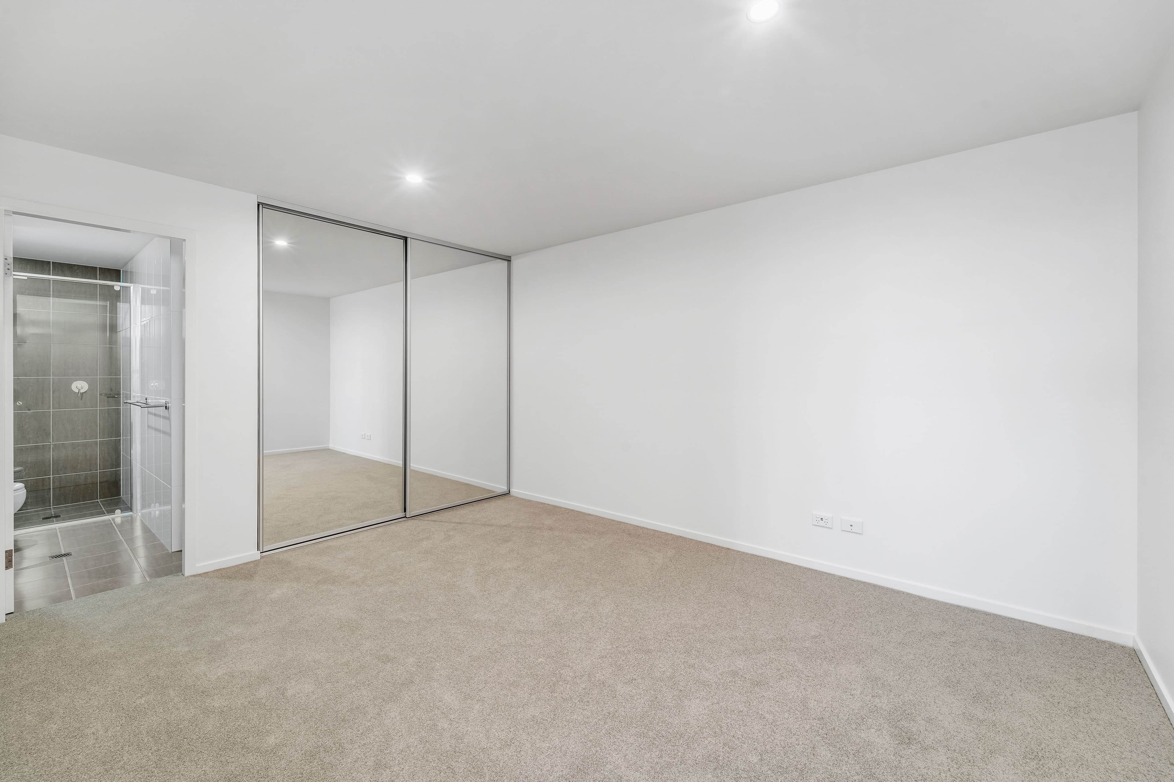 2 Hinder Street, Gungahlin ACT 2912, Gungahlin - Thumbnail 5