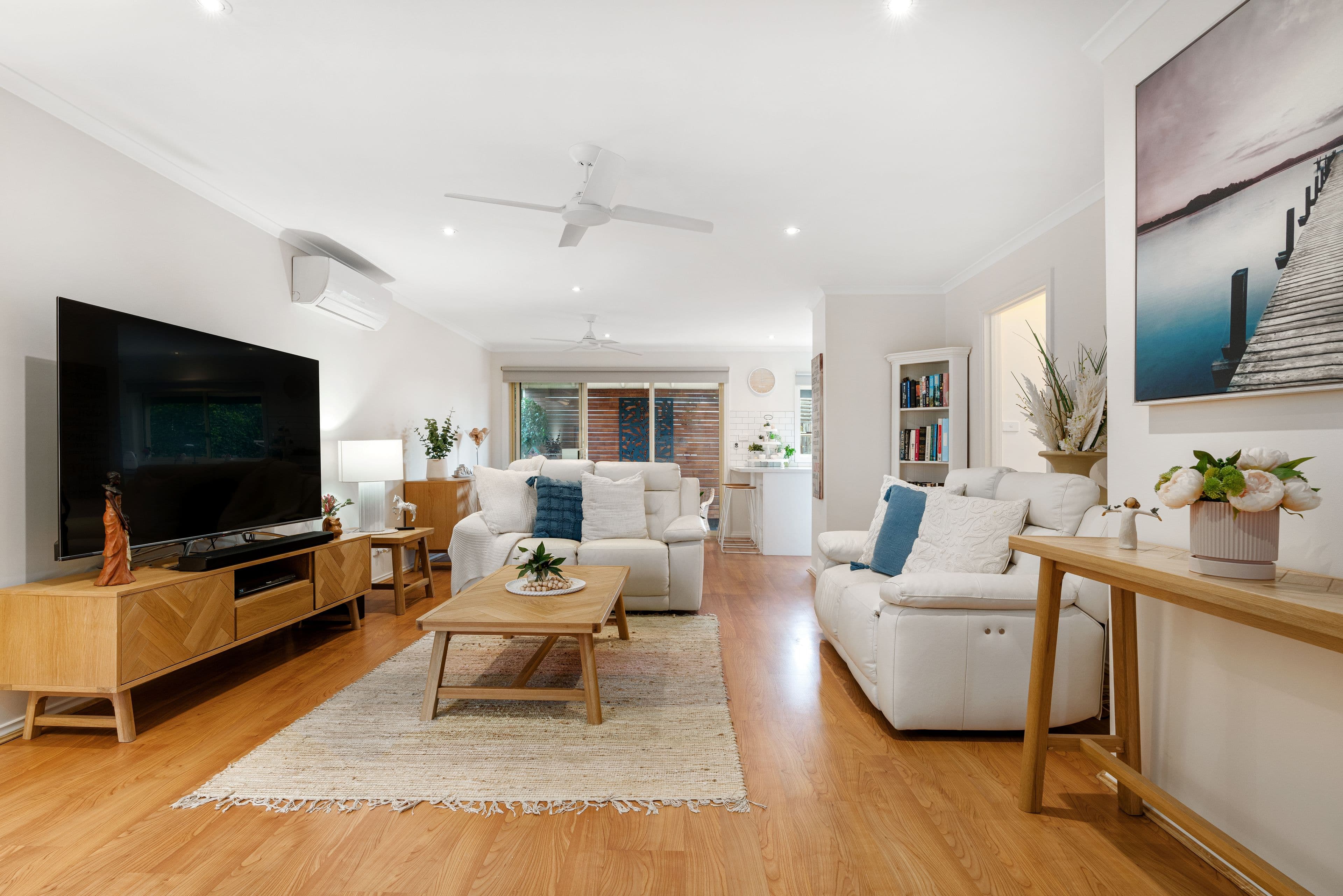 26 Dunn Crescent, Langwarrin VIC 3910, Langwarrin - Thumbnail 2
