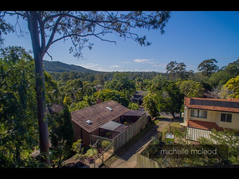 31 Morningview Street, Chapel Hill QLD 4069, Chapel Hill - Thumbnail 6