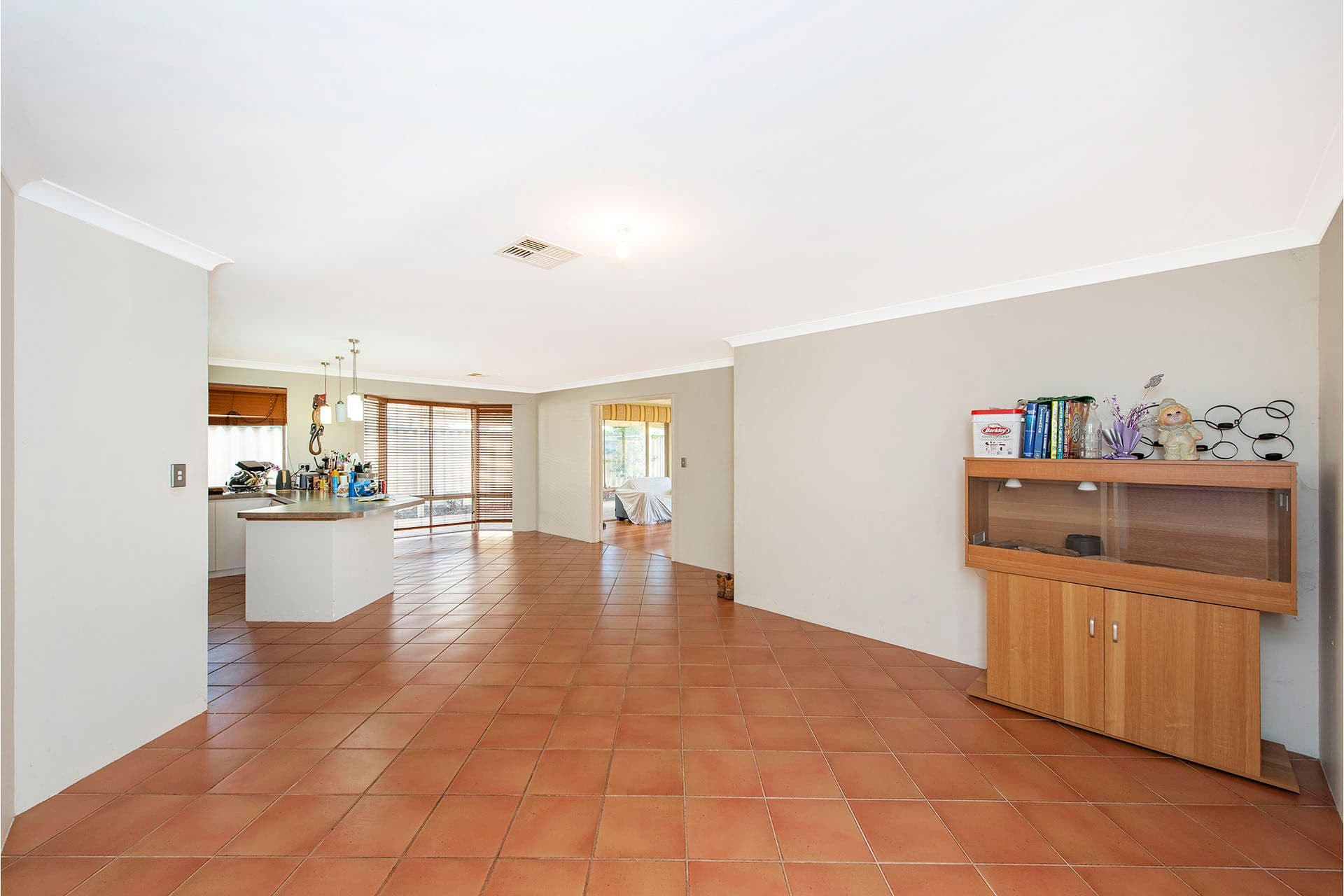 58 Zaragoza Drive, Port Kennedy WA 6172, Port Kennedy - Thumbnail 8