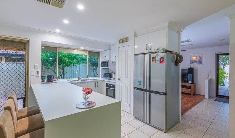 4 Amarina Close, Kenwick WA 6107, Kenwick - Thumbnail 4
