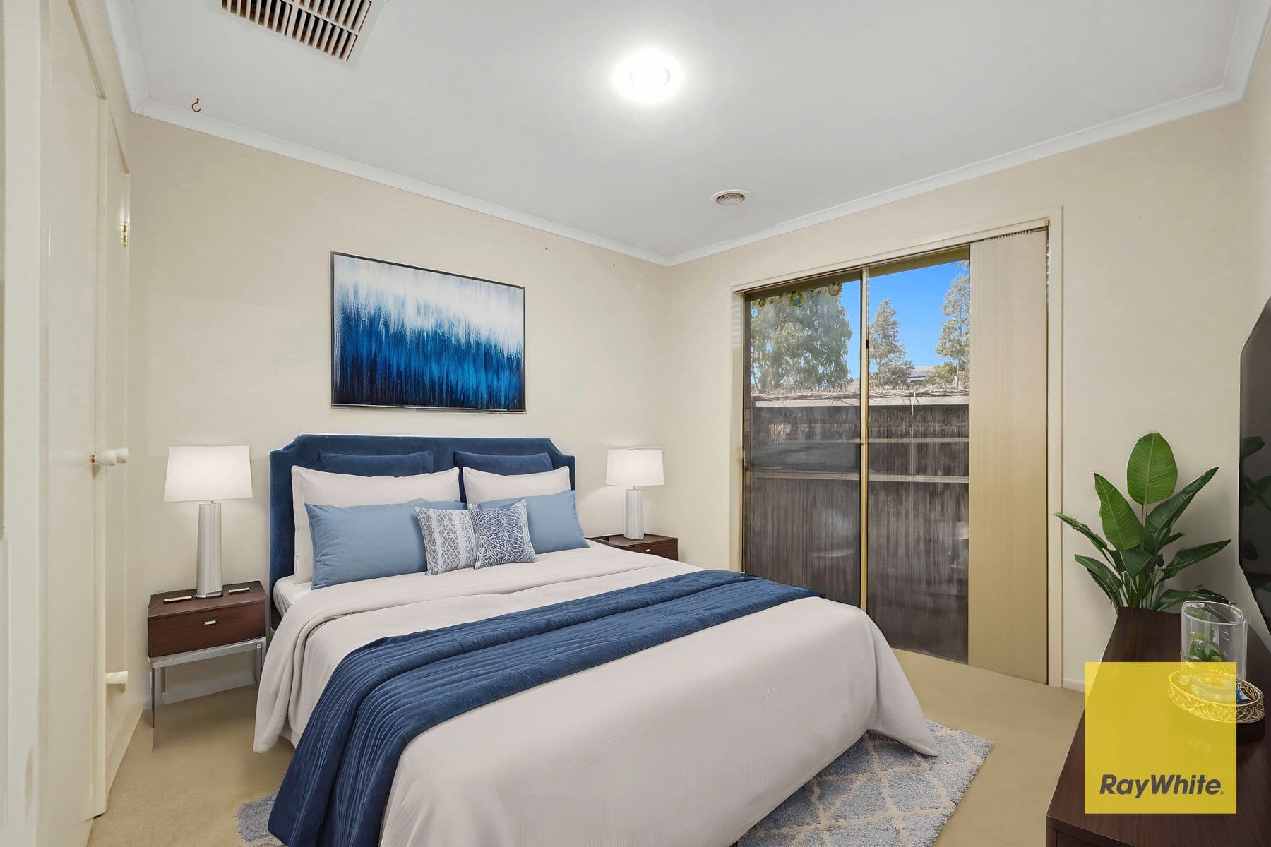 70 Fydler Avenue, Burnside VIC 3023, Burnside - Thumbnail 6