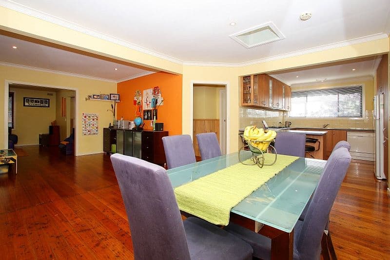 6 Streeton Circuit, MILL PARK VIC 3082, Mill Park - Thumbnail 4
