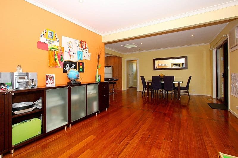 6 Streeton Circuit, MILL PARK VIC 3082, Mill Park - Thumbnail 5