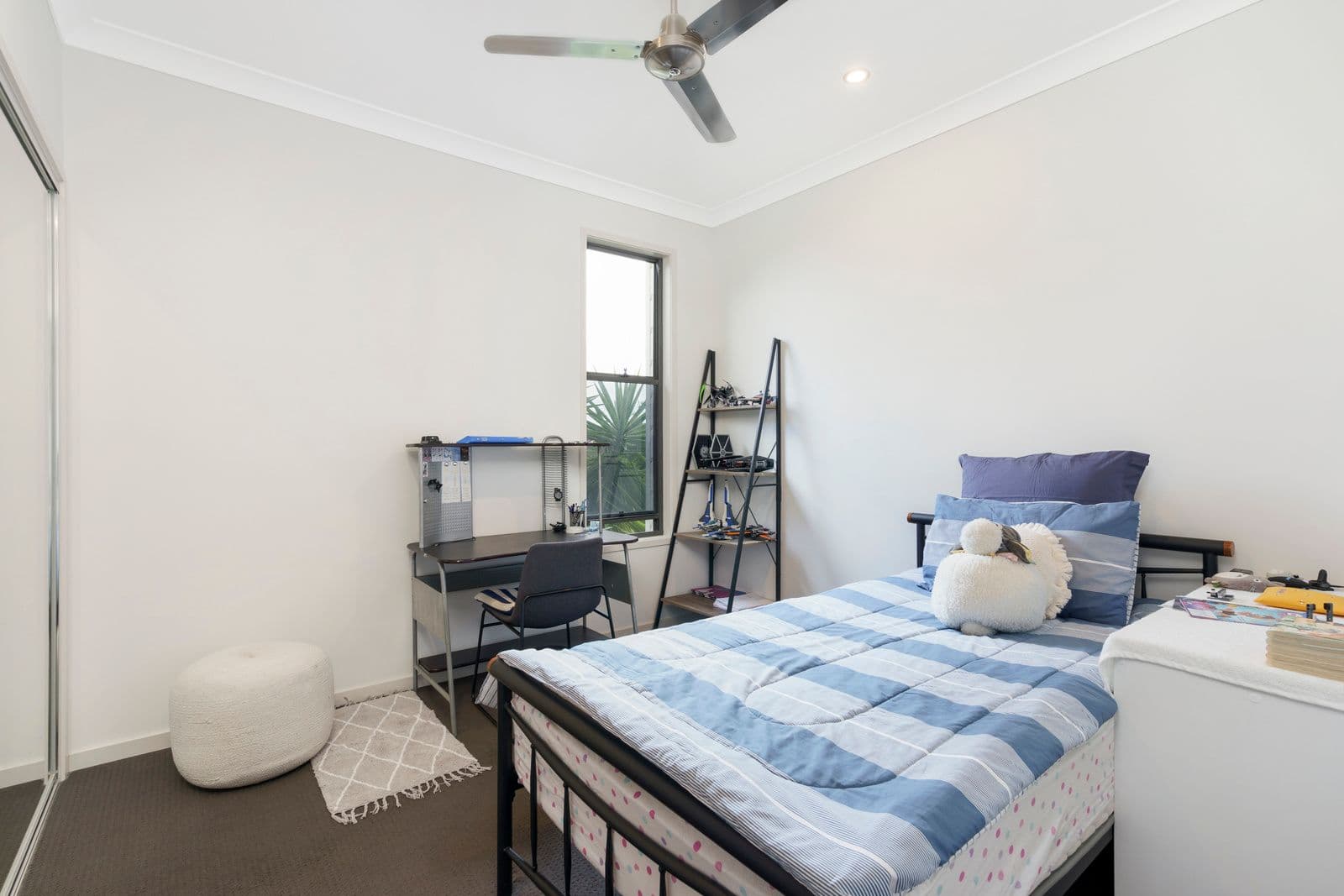 15 Harriet Lane, Oxenford QLD 4210, Oxenford - Thumbnail 6